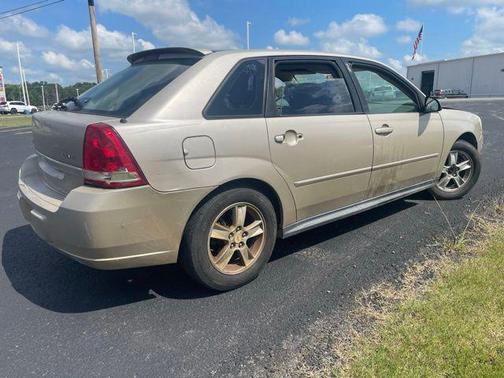 Light Driftwood Metallic 2005 Chevrolet Malibu Maxx LS
