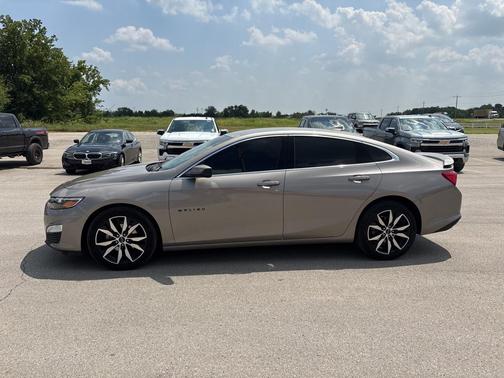 2024 Chevrolet Malibu FWD RS