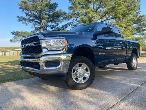 2021 RAM 2500 Tradesman Crew Cab 4x4 6'4' Box