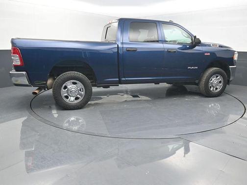 2021 RAM 2500 Tradesman Crew Cab 4x4 6'4' Box