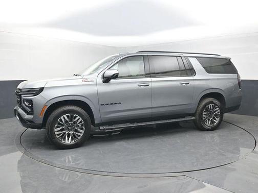 Sterling Gray Metallic 2025 Chevrolet Suburban 4WD Z71