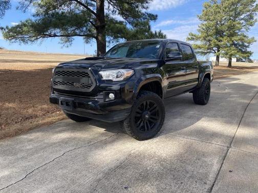 2017 Toyota Tacoma TRD Sport