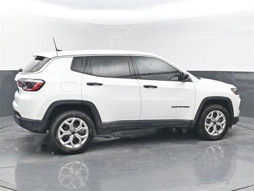 2025 Jeep Compass Sport