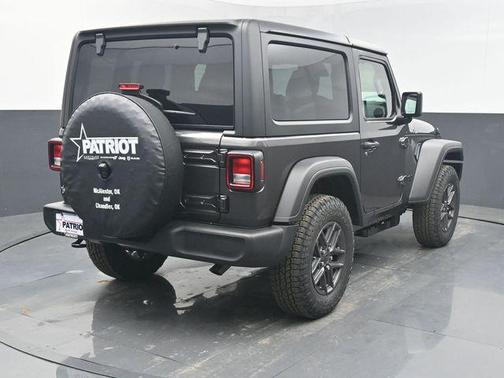 Granite Crystal Metallic Clearcoat 2026 Jeep Wrangler Sport S