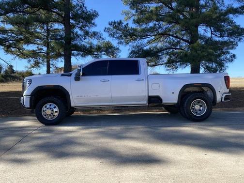 2024 GMC Sierra 3500 Denali