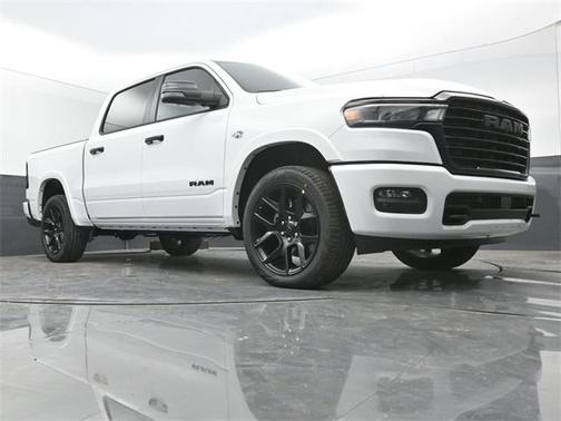 Bright White Clearcoat 2026 RAM 1500 Laramie