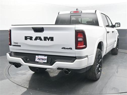 Bright White Clearcoat 2026 RAM 1500 Laramie