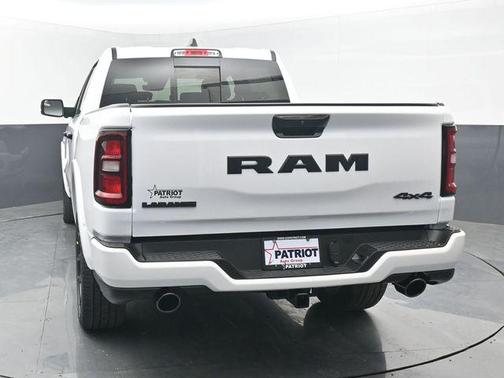 Bright White Clearcoat 2026 RAM 1500 Laramie