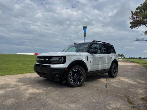 Shadow Black 2025 Ford Bronco Sport Outer Banks