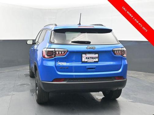 Hydro Blue Pearlcoat 2026 Jeep Compass Latitude