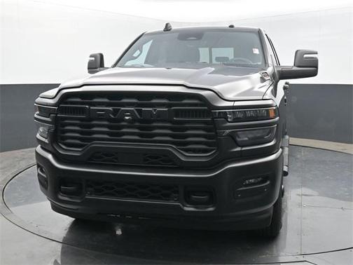 2025 RAM 2500 Tradesman Crew Cab 4x4 6'4' Box