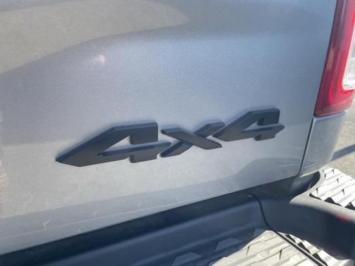 2024 RAM 3500 Tradesman Crew Cab 4x4 8' Box