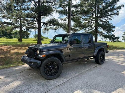 Gator Clearcoat 2020 Jeep Gladiator Overland