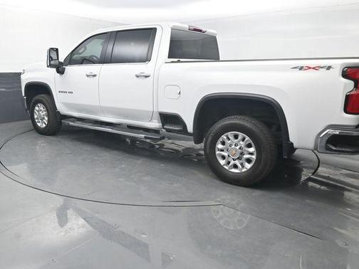 Summit White 2025 Chevrolet Silverado 2500 LTZ