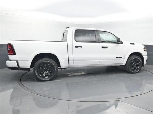 Bright White Clearcoat 2026 RAM 1500 Big Horn/Lone Star