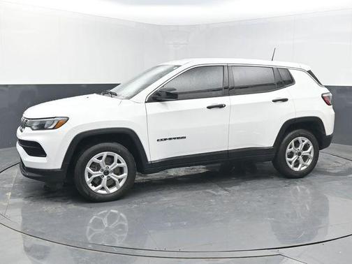Bright White Clearcoat 2025 Jeep Compass Sport