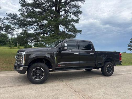 Darkened Bronze Metallic 2025 Ford F-250 Platinum