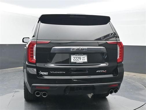 2024 GMC Yukon 4WD AT4