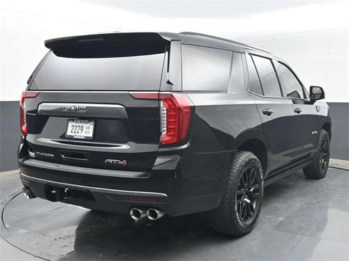 2024 GMC Yukon 4WD AT4