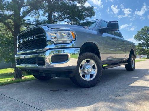 Billet Silver Metallic Clearcoat 2024 RAM 2500 Tradesman Crew Cab 4x4 6'4' Box