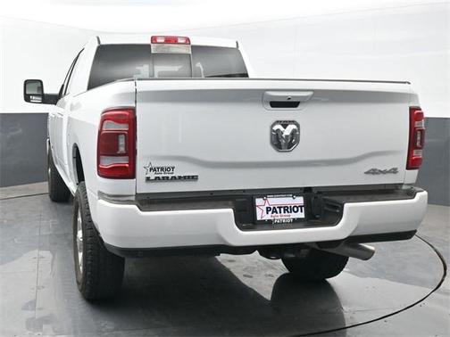2024 RAM 2500 Laramie Crew Cab 4x4 6'4' Box