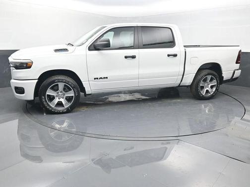Bright White Clearcoat 2026 RAM 1500 Express