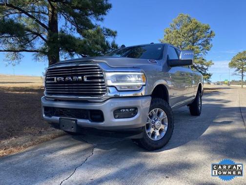2024 RAM 2500 Laramie Crew Cab 4x4 6'4' Box