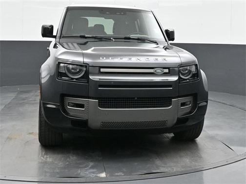 2022 Land Rover Defender 110 X-Dynamic HSE