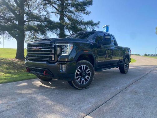 Forest Metallic 2023 GMC Sierra 2500 AT4