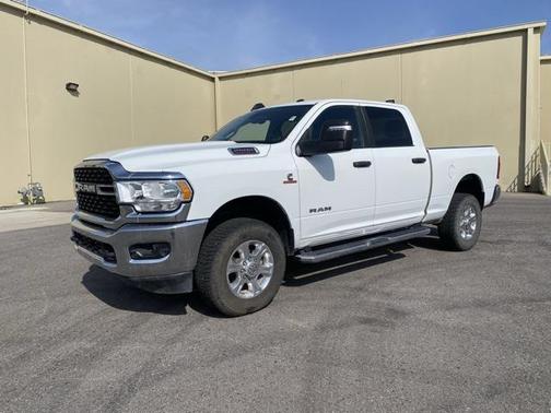 2023 RAM 2500 Big Horn Crew Cab 4x4 6'4' Box