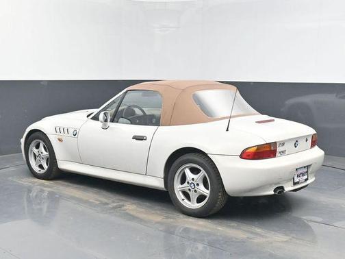 Alpine White 1998 BMW Z3 1.9 Roadster