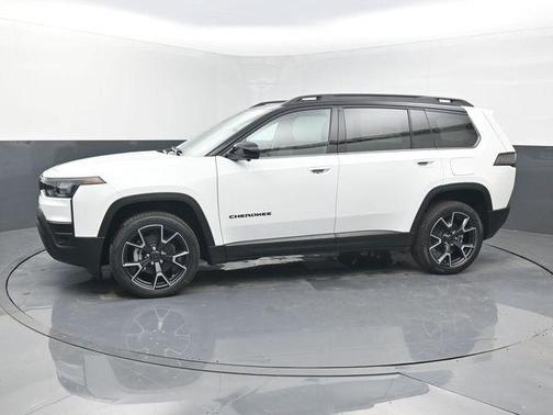 Bright White Clearcoat 2026 Jeep Cherokee Overland