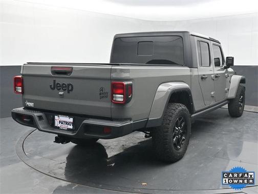 2021 Jeep Gladiator Willys 4x4