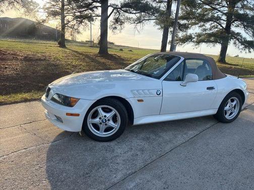 Alpine White 1998 BMW Z3 1.9 Roadster