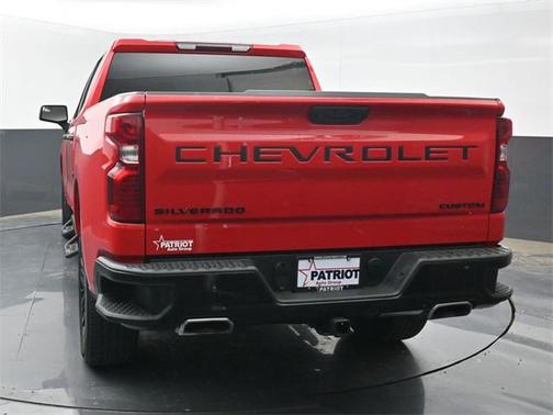 2022 Chevrolet Silverado 1500 Custom Trail Boss