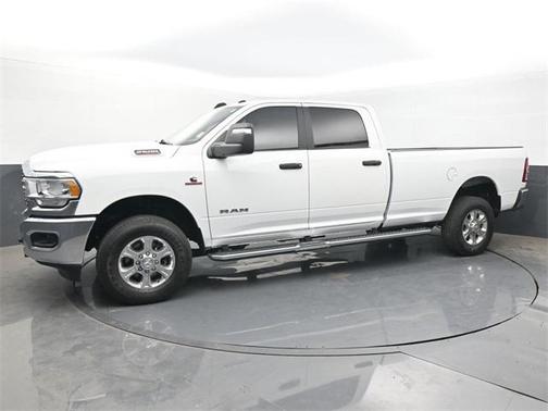 2023 RAM 2500 Big Horn Crew Cab 4x4 8' Box