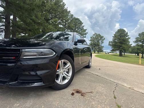 Pitch Black Clearcoat 2022 Dodge Charger SXT
