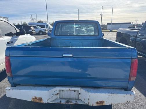 1992 Ford F-150 Custom