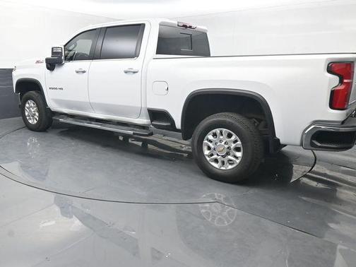Summit White 2024 Chevrolet Silverado 2500 LTZ