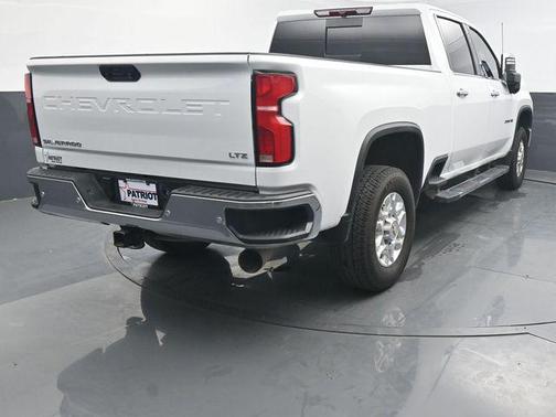 Summit White 2024 Chevrolet Silverado 2500 LTZ