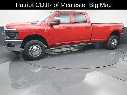 Flame Red Clearcoat 2026 RAM 3500 Tradesman Crew Cab 4x4 8' Box