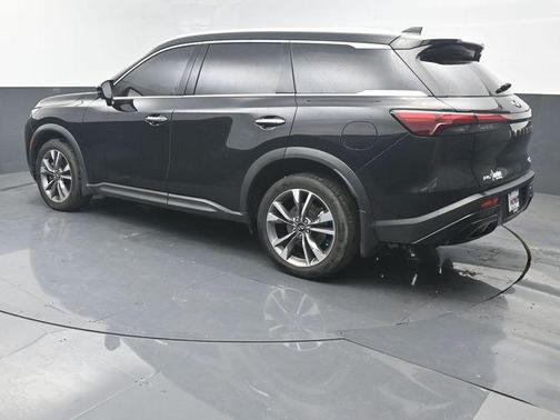 Mineral Black 2023 INFINITI QX60 Luxe