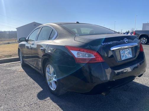 2010 Nissan Maxima SV