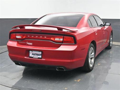 2012 Dodge Charger SE