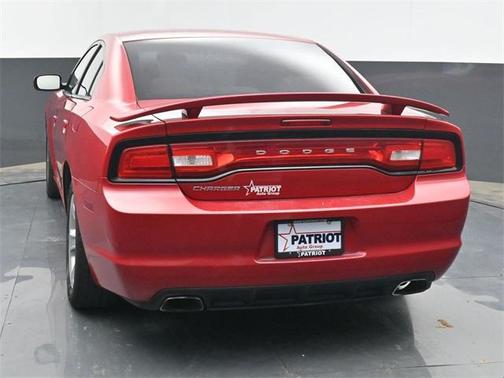 2012 Dodge Charger SE