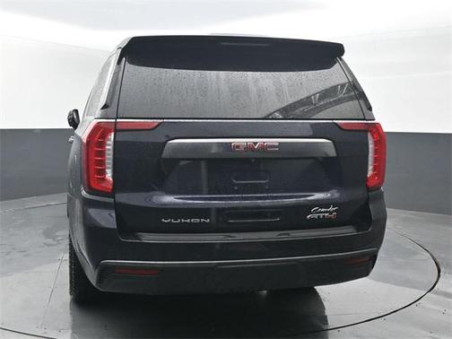 2021 GMC Yukon XL 4WD AT4