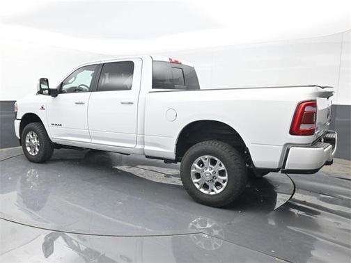 2024 RAM 2500 Laramie Crew Cab 4x4 6'4' Box
