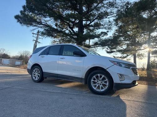 2018 Chevrolet Equinox LS