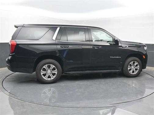 2023 GMC Yukon SLE
