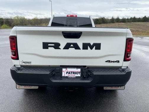 2025 RAM 3500 Tradesman Crew Cab 4x4 8' Box